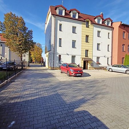 Apartament Pod Radiostacja -Gliwice Tarnogorska, Parking Free, Klimatyzacja Bagian luar foto