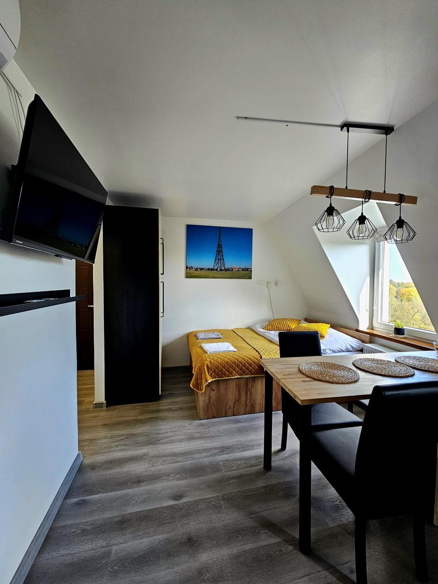 Apartament Pod Radiostacja -Gliwice Tarnogorska, Parking Free, Klimatyzacja Bagian luar foto